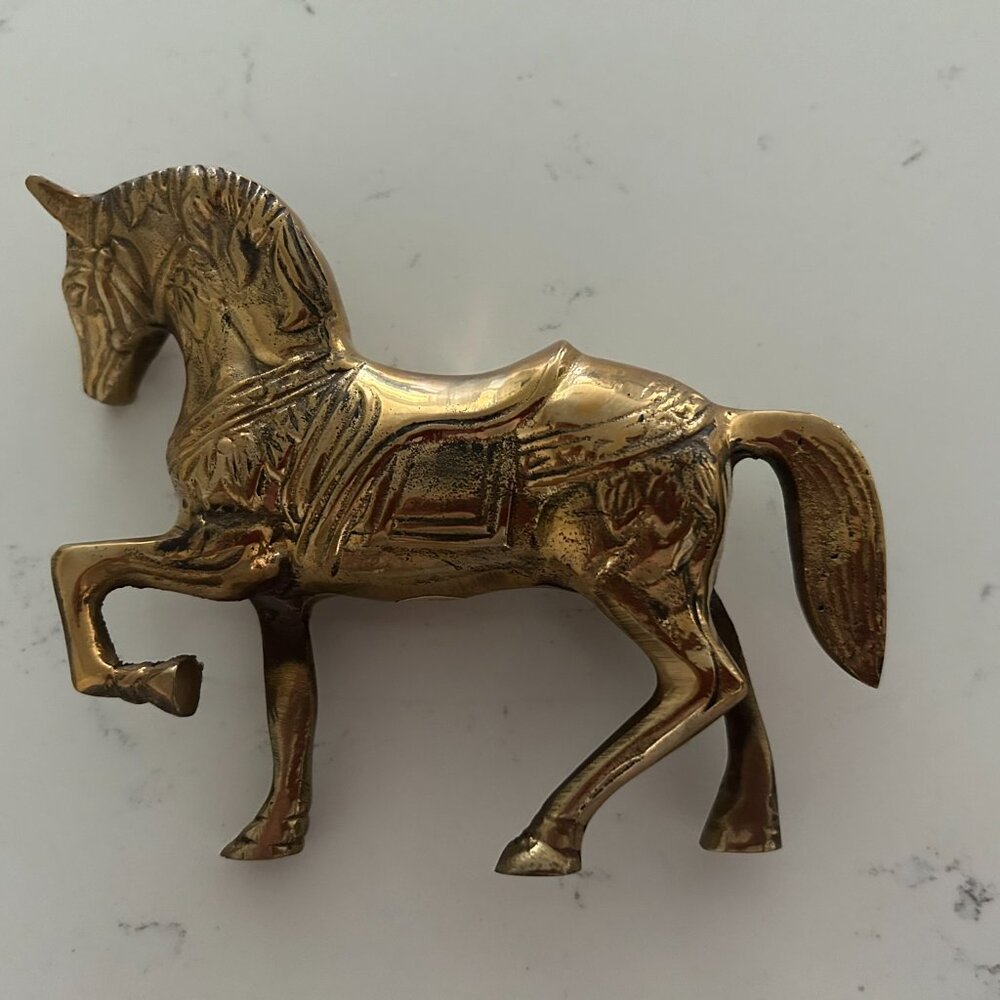 Vintage Brass Horse Statue Embossed Saddle Bridle Heavy - Picture 3 of 4